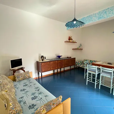 Seablue Holidays Apartment *
